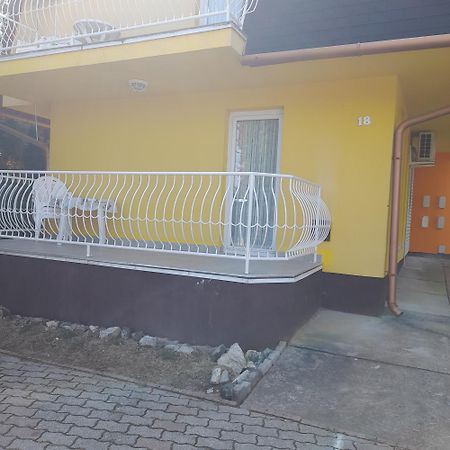 Ferienwohnung Berkenye Apartman Zalakaros Exterior foto